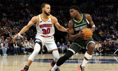 Follow live: Curry heads to locker room with apparent injury as Warriors hold edge over Wolves