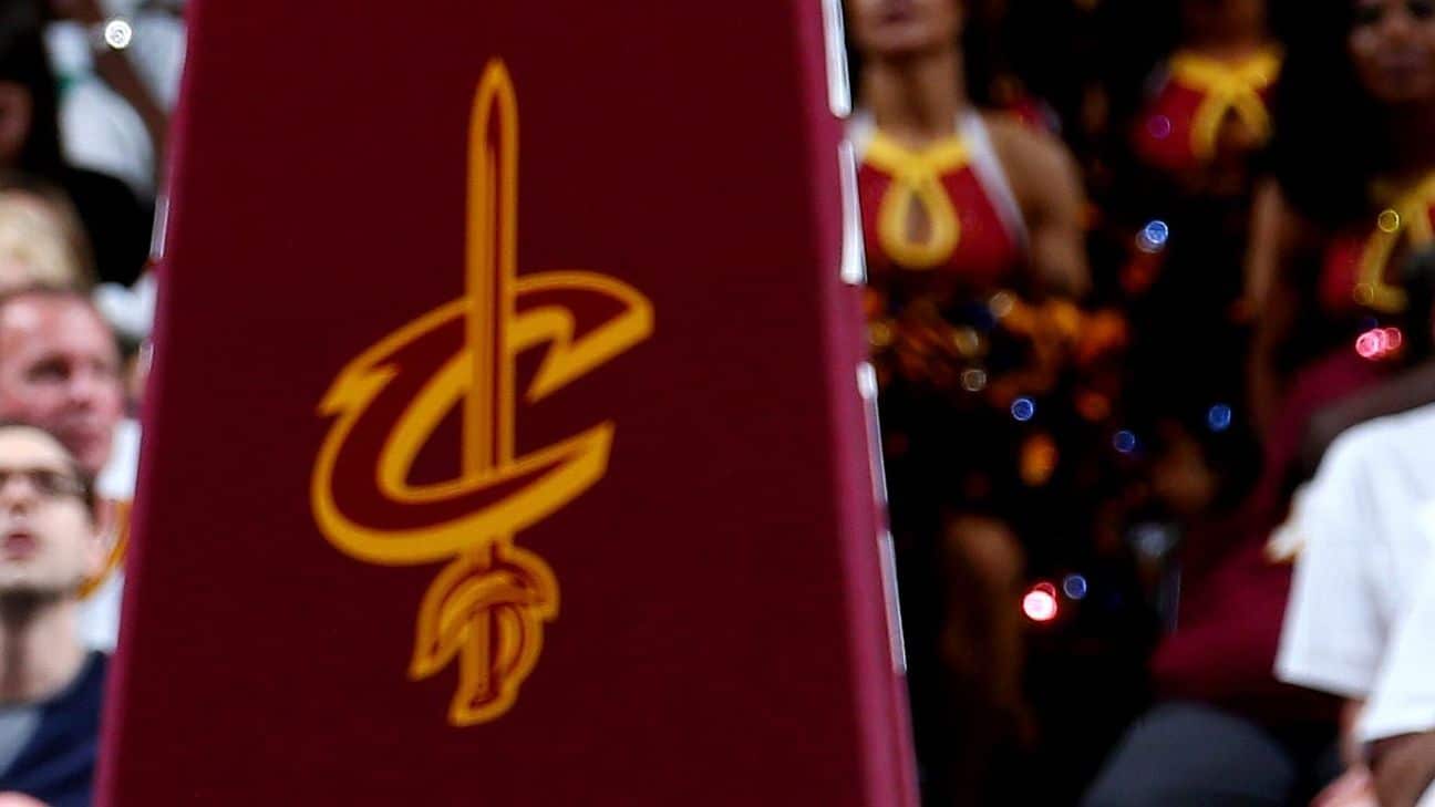 Sources: Cavs' Garland, Mobley, Hunter in for G3