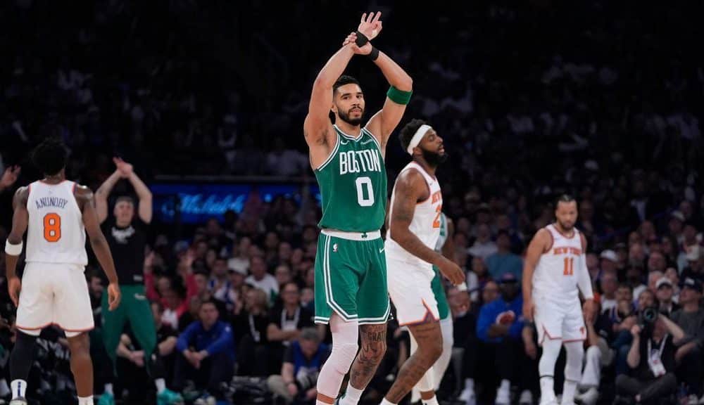 C's break out of slump, hit 20 3s to bury Knicks