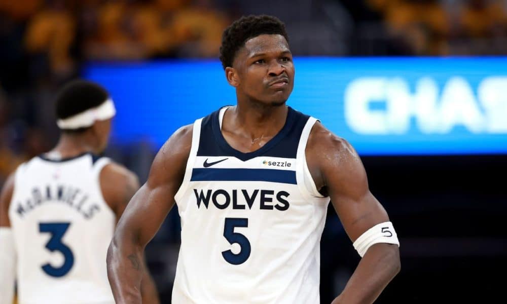 'Was really like that': Anthony Edwards receives autographed jersey from Gary Payton