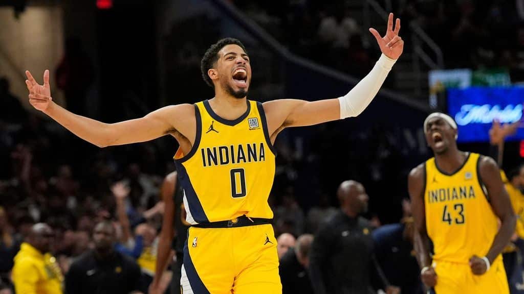 Pacers pen winning 'script,' return to East finals