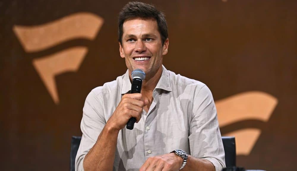 Fanatics to debut $2M Pros vs. Joes competition