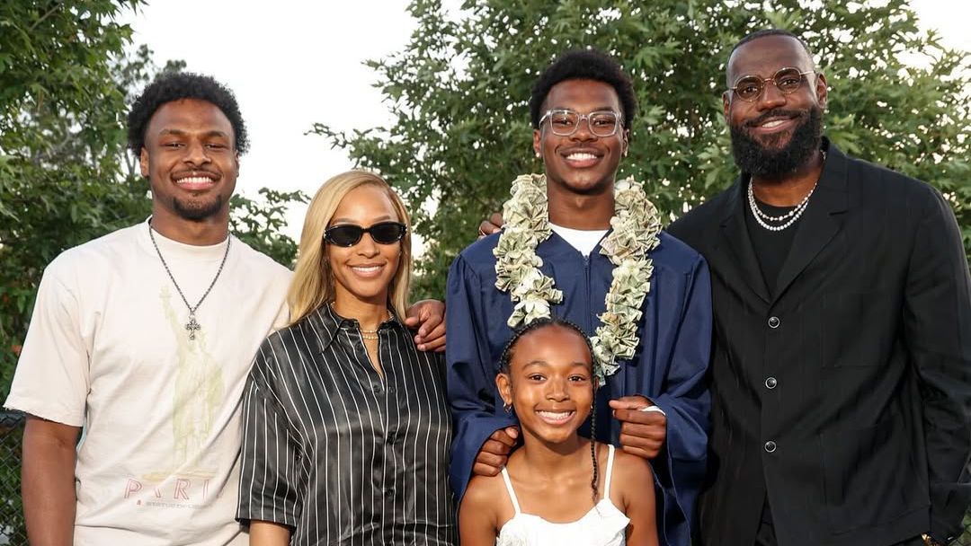 Bryce James celebrates prom, graduation with LeBron, family on hand