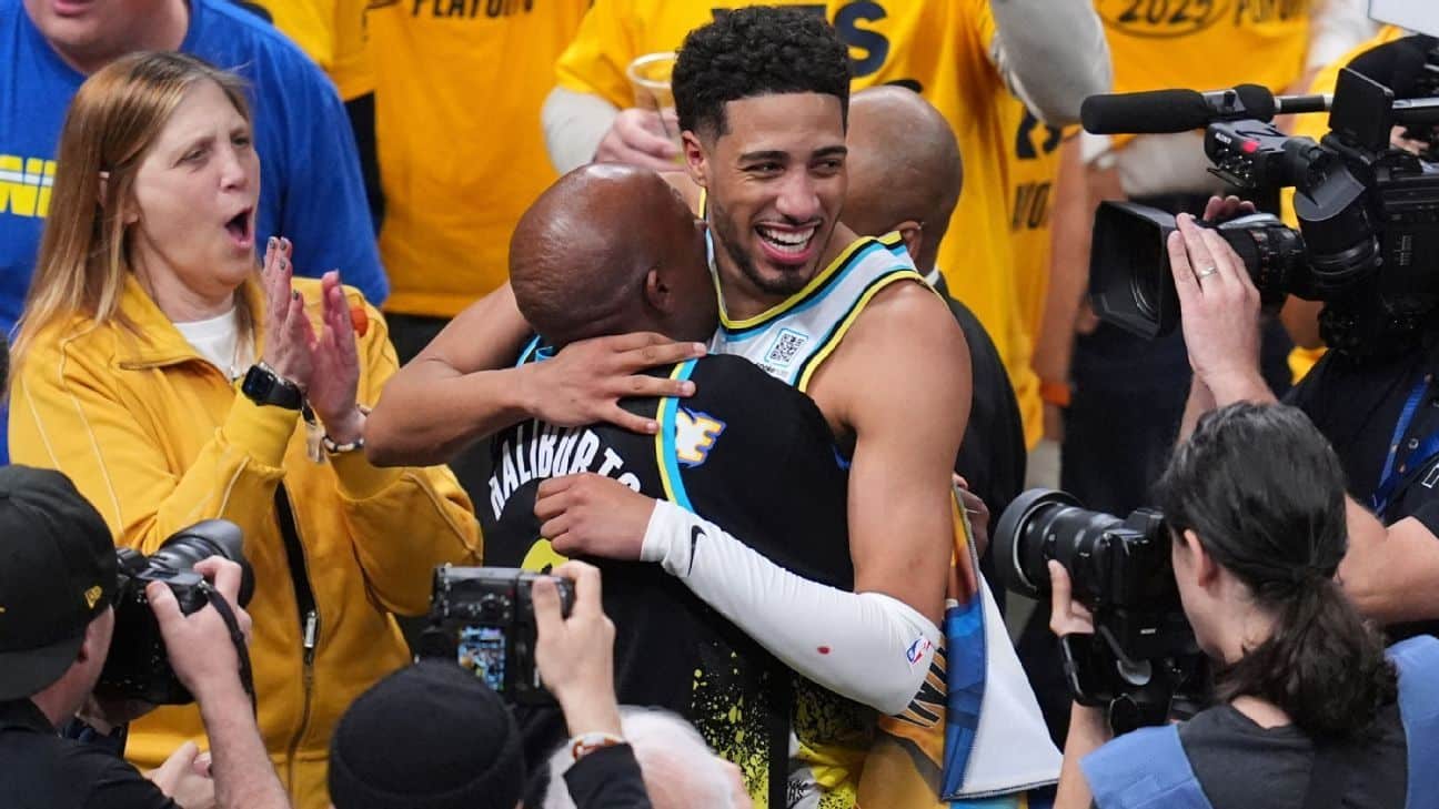 Sources: Pacers allow Haliburton's dad into games