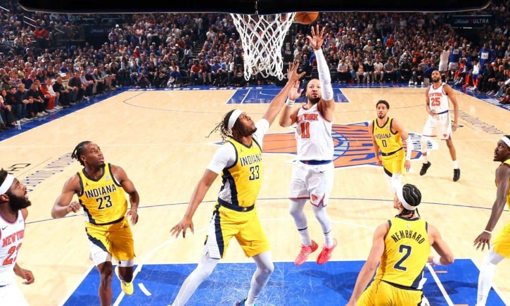 Follow live: Brunson, Knicks have hot start, look to force Game 6