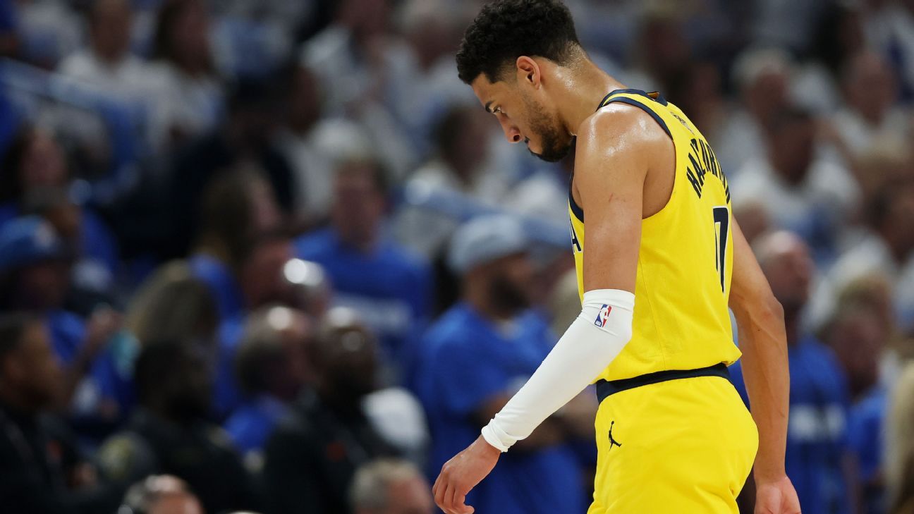 Haliburton limited by calf: If I can walk, want to play