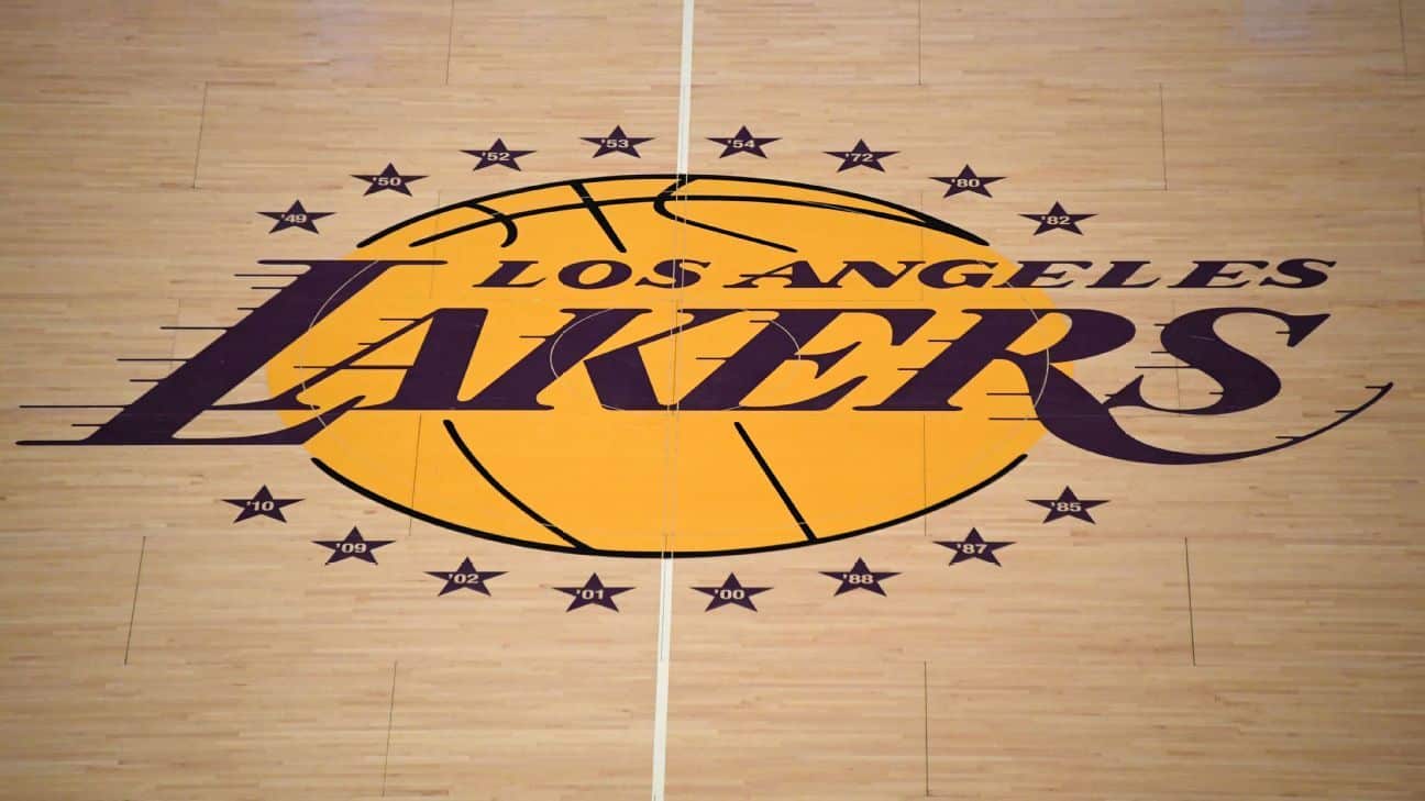 Sources: Buss family to sell Lakers at $10B valuation