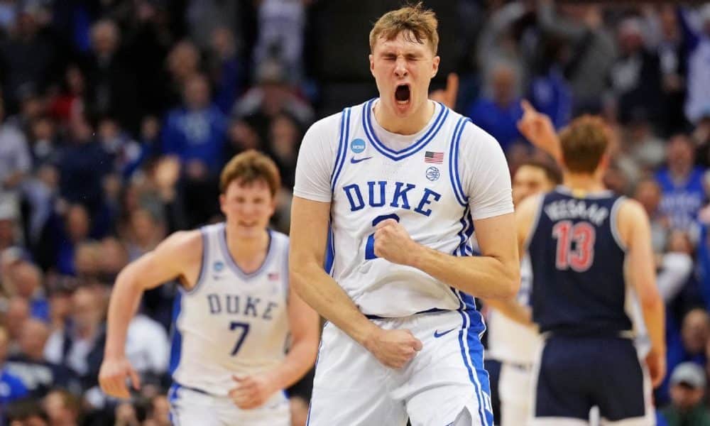 'Once in a lifetime': Mavs take Flagg at No. 1