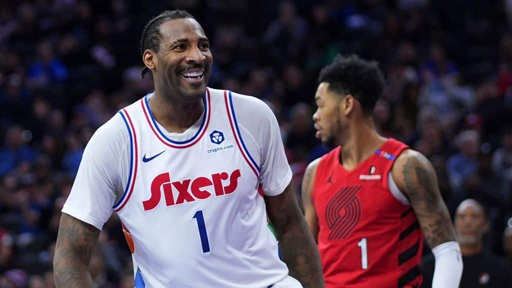 Sources: 76ers' Drummond picks up $5M option