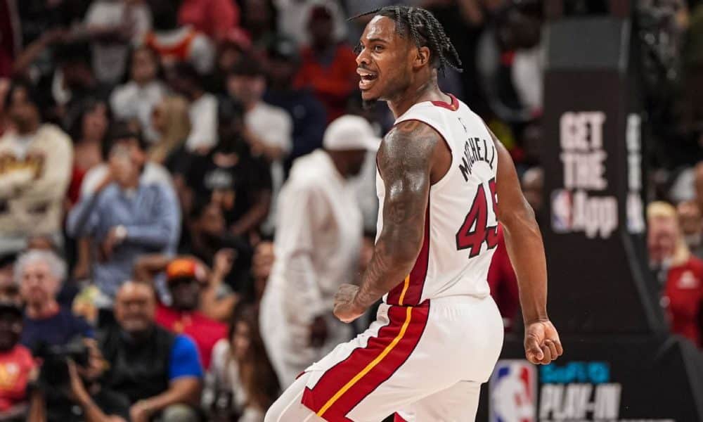 Sources: Mitchell aims to stay with Heat for $24M
