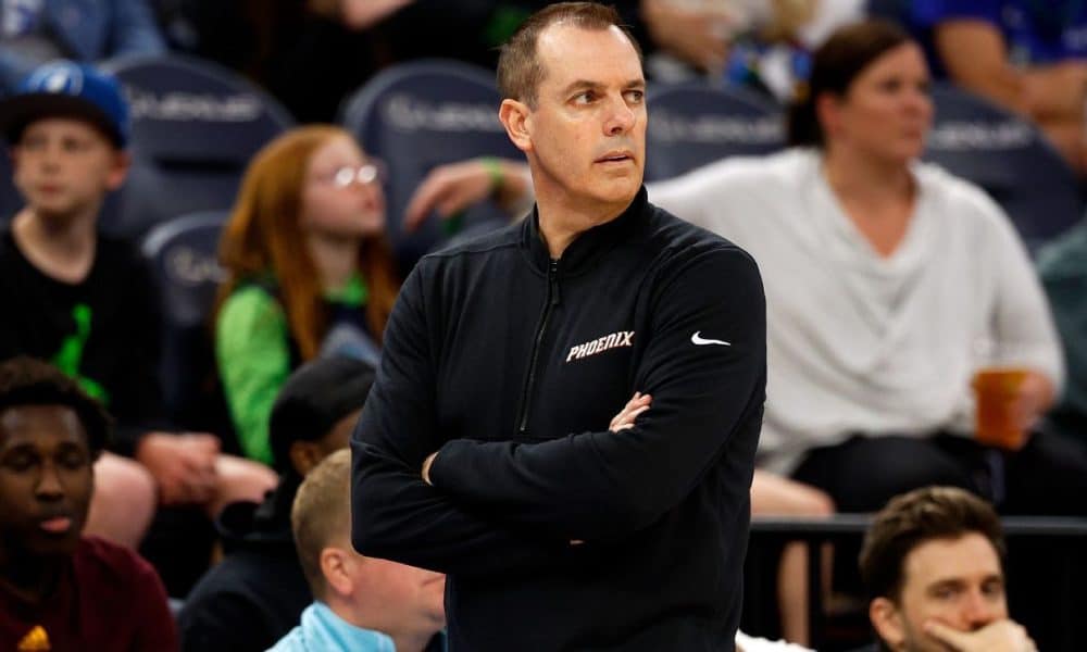 Sources: Vogel finalizing deal to join Mavericks