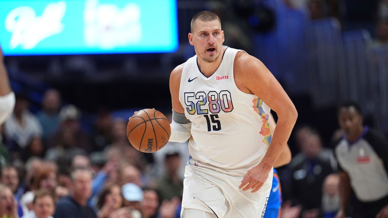 Sources: Jokic to delay extension talks until '26