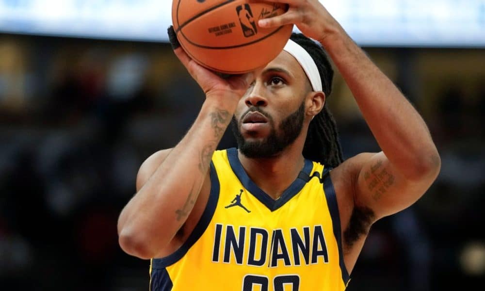 Jackson, Pacers agree to 3-year, $21M deal