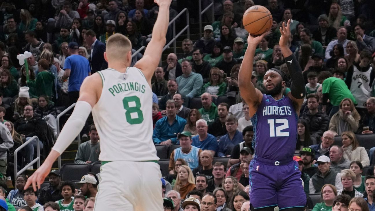 Sources:  F Okogie agrees to deal with Rockets