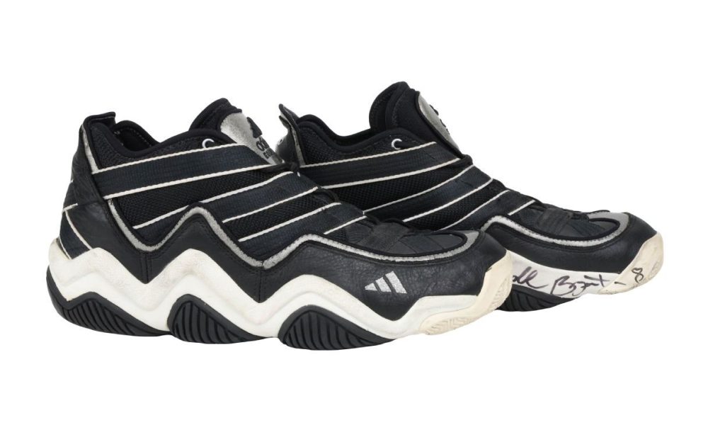 Sneakers from Kobe's first start sell for $240K