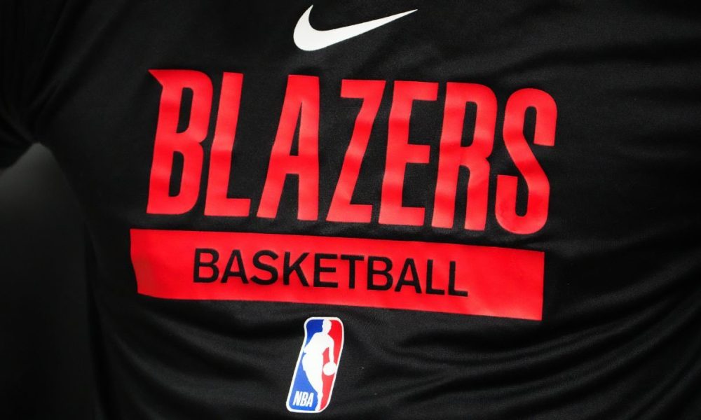 Allen's estate in formal agreement to sell Blazers