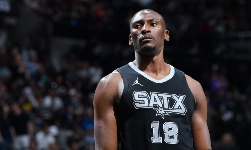 Sources: Biyombo returns to Spurs on 1-year deal