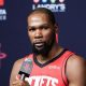 Durant envisions signing extension with Rockets
