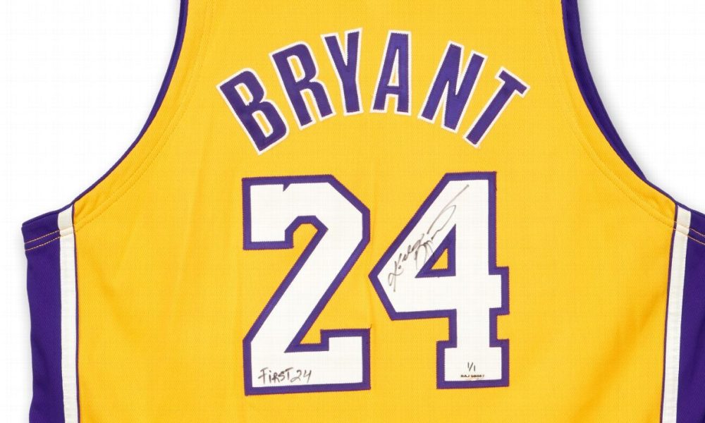 Kobe's first No. 24 Lakers jersey sells for $889K