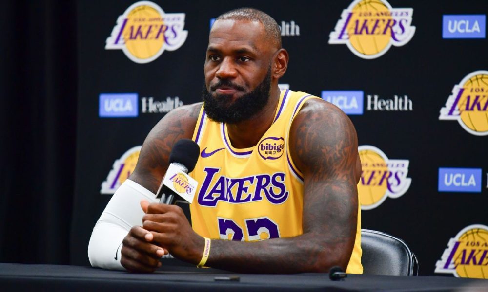 Four ways LeBron James' unprecedented 23rd NBA season could go