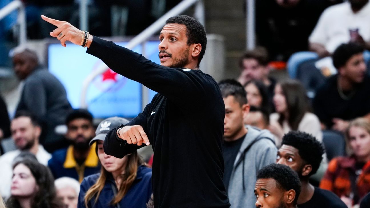 Joe Mazzulla, Celtics coaching staff dominate Celtics media in pickup game