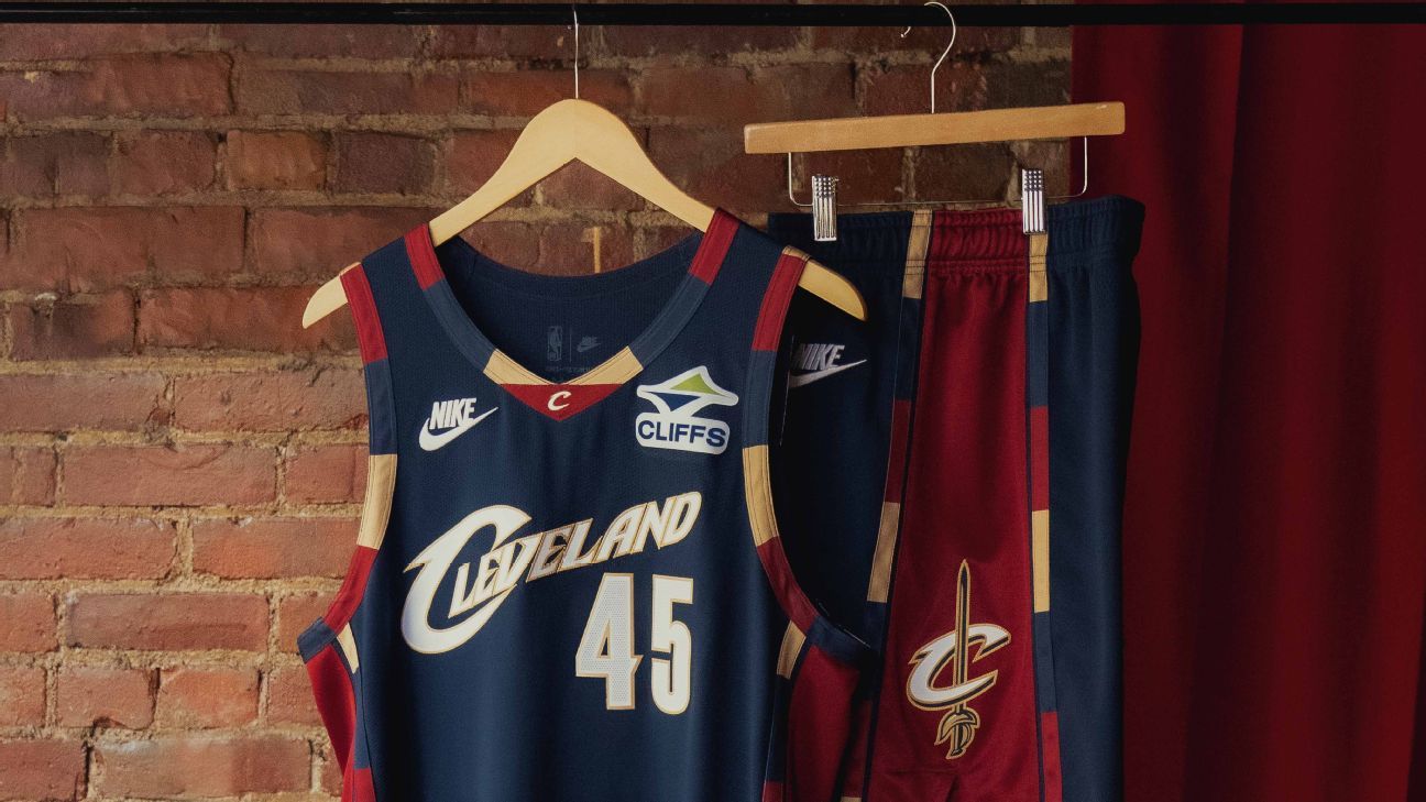 Cavaliers unveil 55th anniversary season 'Classic Edition' navy blue uniforms