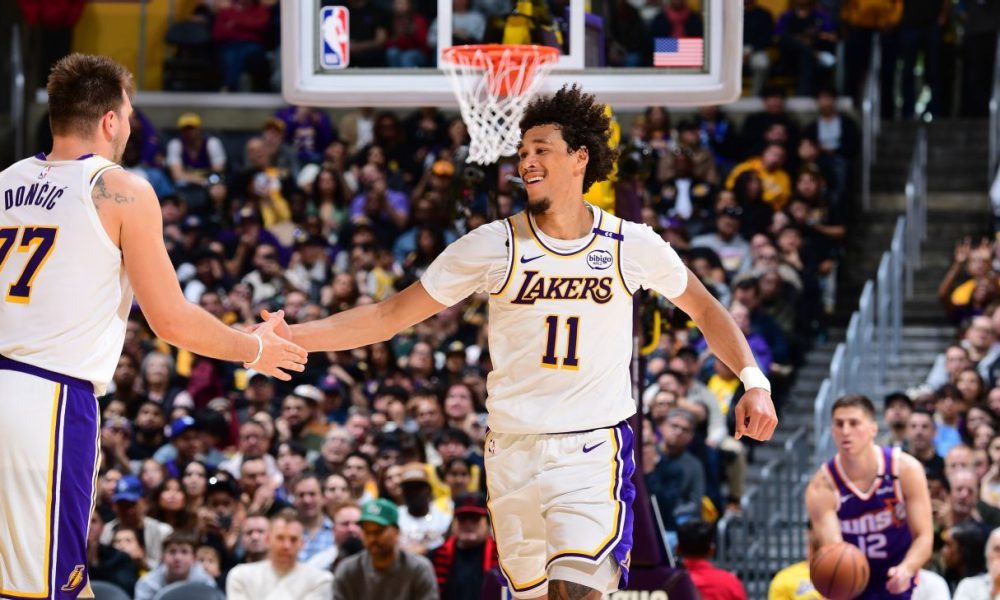 Lakers' Hayes keen to play for Slovenia with Luka