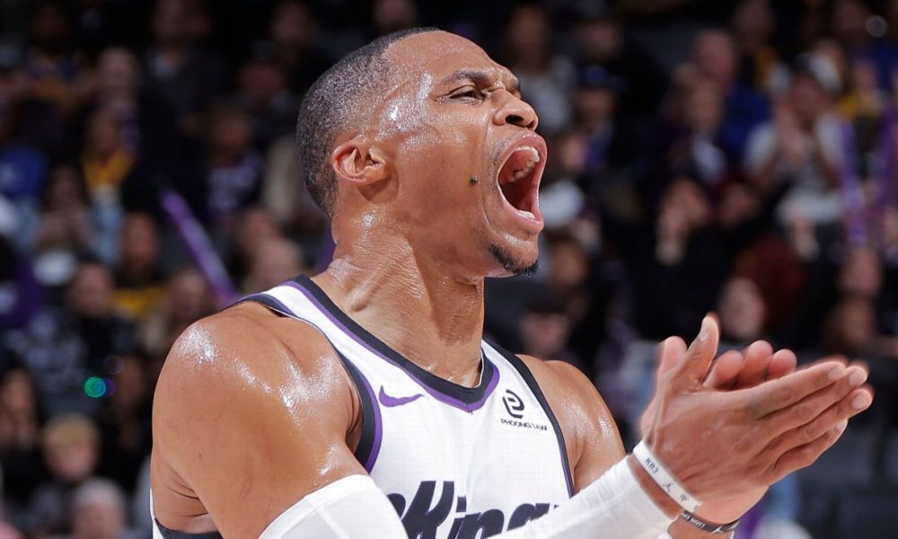 Westbrook fuels Kings, makes rebounding history