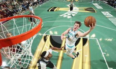 Party of 15: Rookie's family hosts Hornets dinner