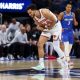 Knicks guard Shamet exits with shoulder injury
