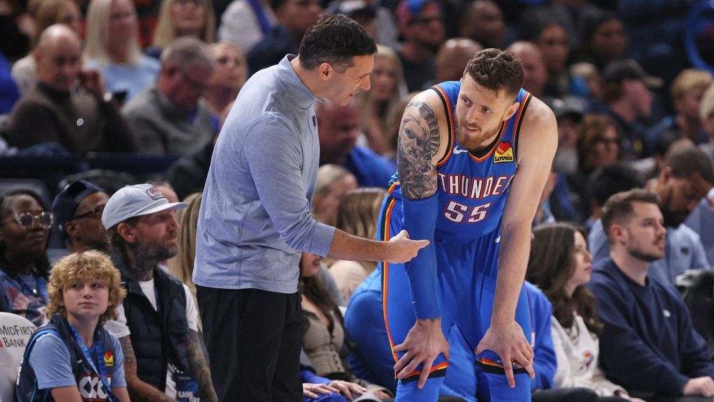 OKC's Hartenstein out 10-14 days with calf strain