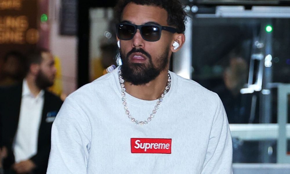 Hawks' Young should return to practice next week