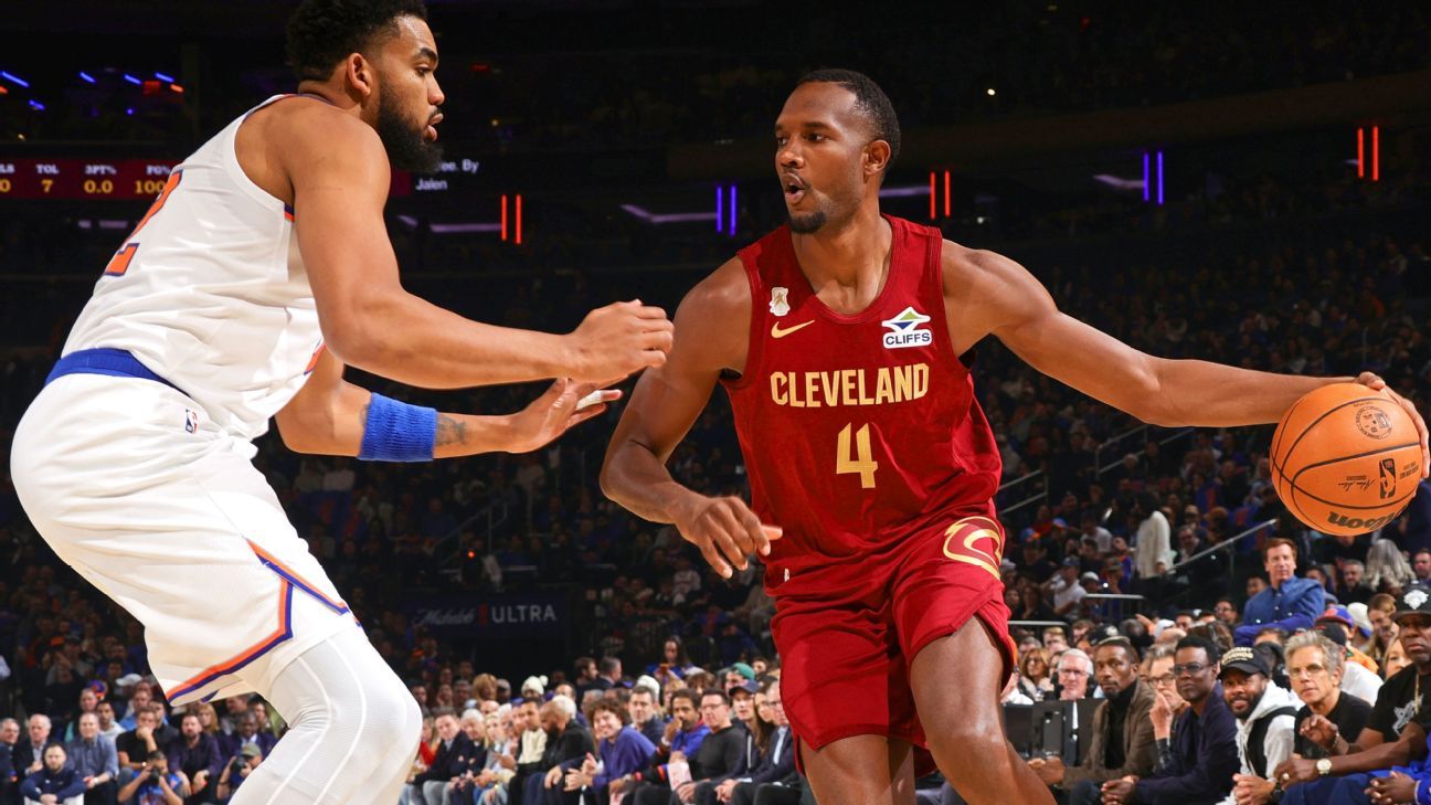Cavaliers' Mobley out 2-4 weeks with calf strain