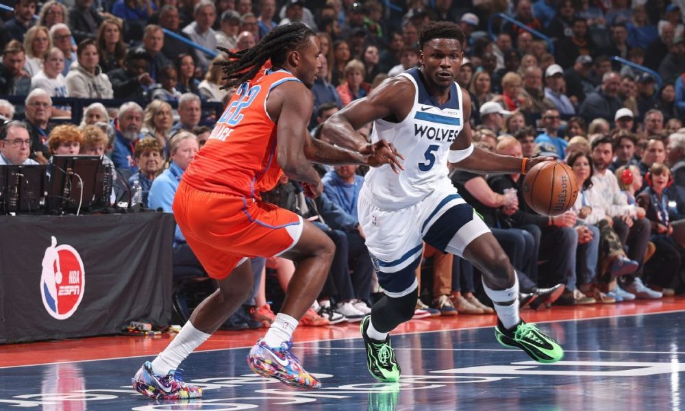 Wolves' Edwards out again with foot injury