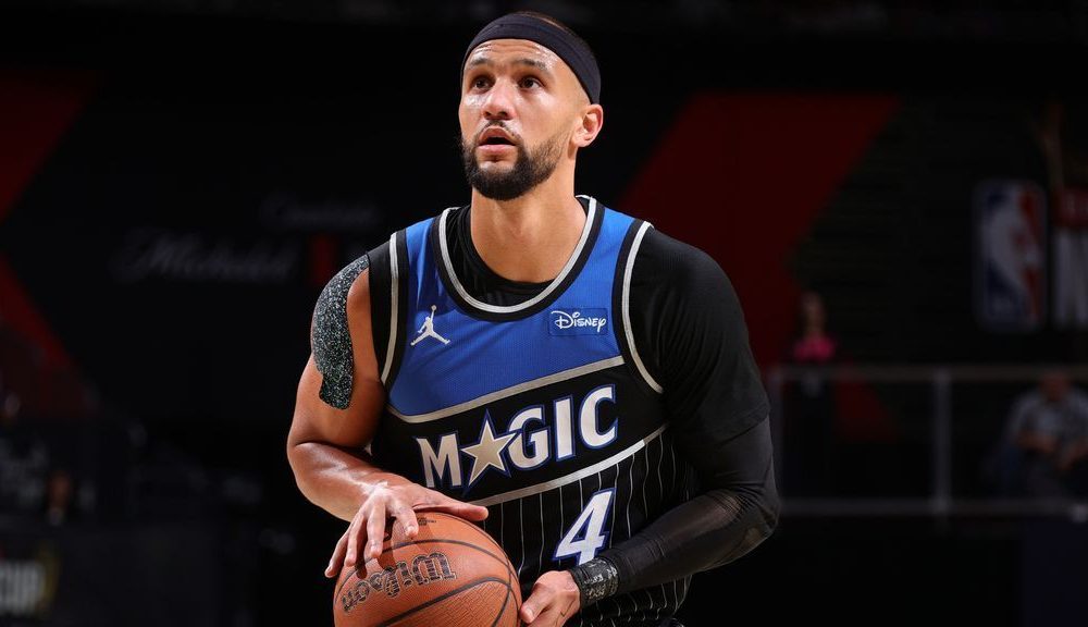 MRI confirms Magic's Suggs has left hip contusion