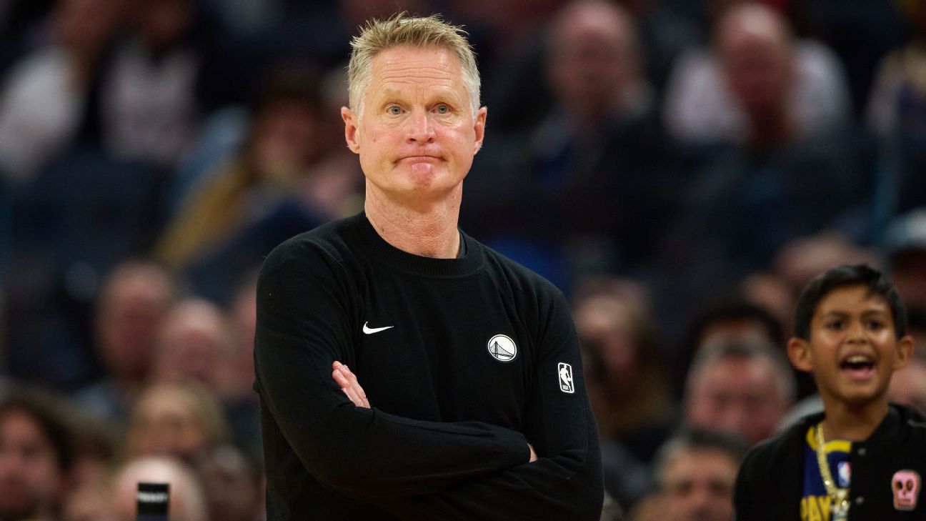 Kerr laments struggles: 'Not doing my job well'