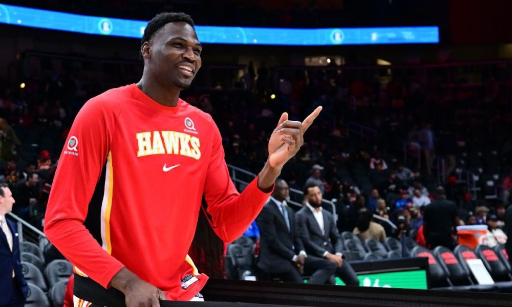 Hawks reserve C Dante (ACL) out rest of season