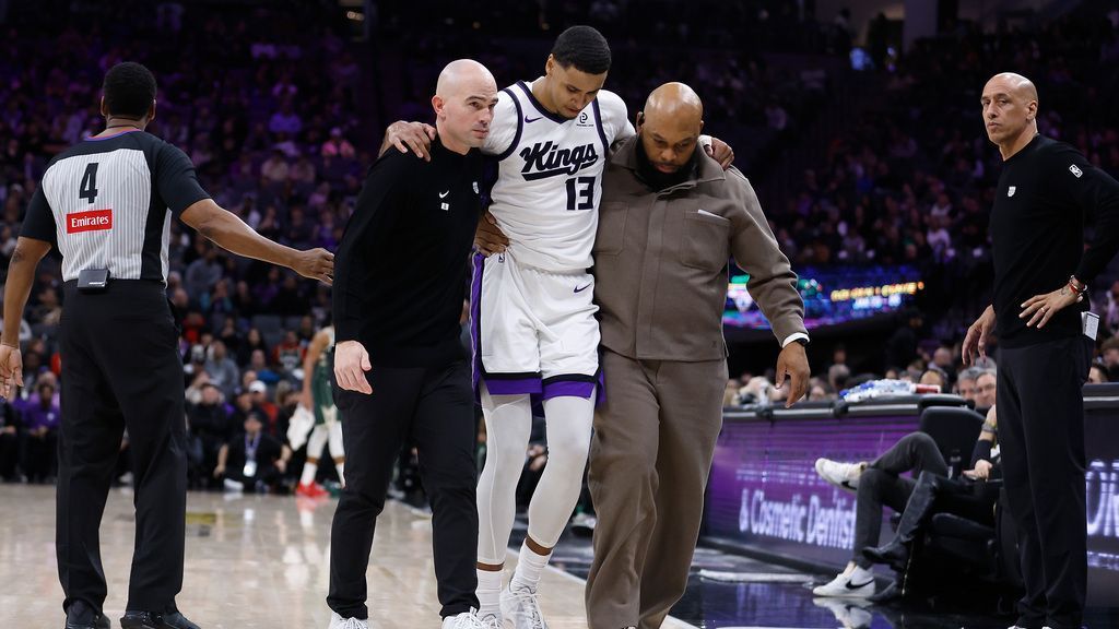 Kings' Murray to miss 3-4 weeks with ankle sprain