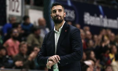 Italian team, down to 1 player, ousted by forfeit