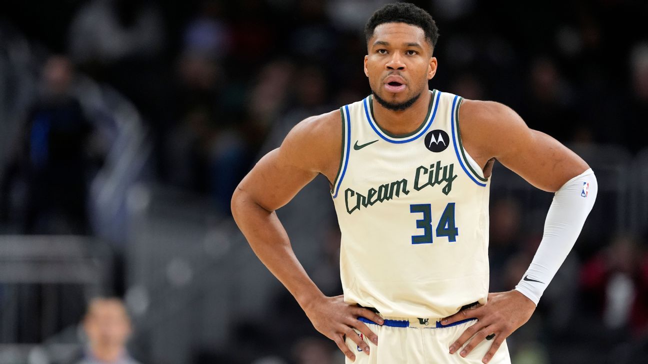 Giannis says he would 'never' ask Bucks for trade
