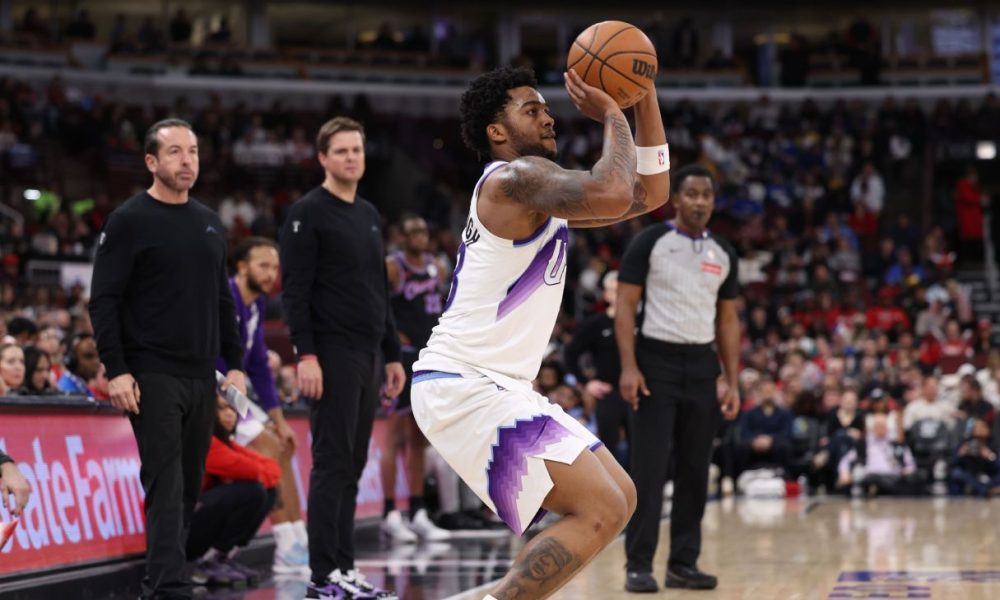 Jazz's Sensabaugh nets NBA-high 21 in 1st qtr.