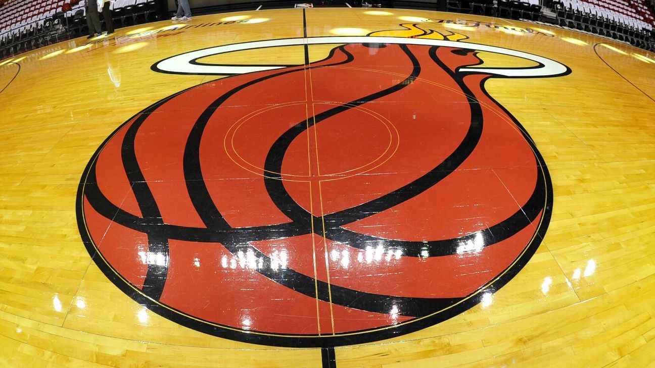 Ex-Heat employee gets 3 years for jersey thefts