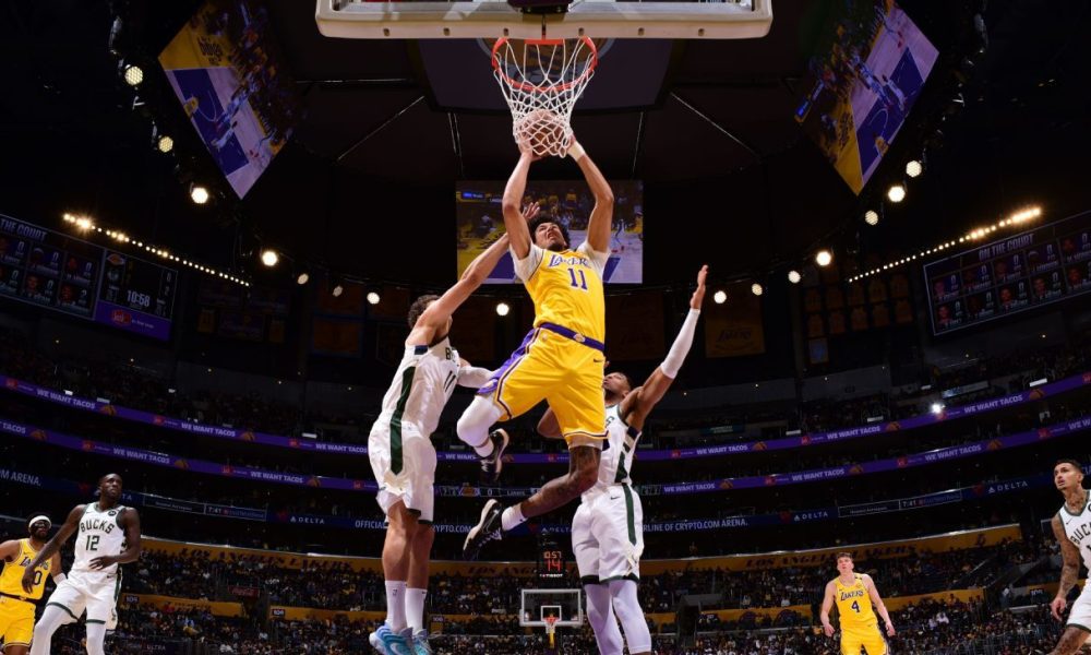 Sources: Hayes, Bryant accept slam dunk invites