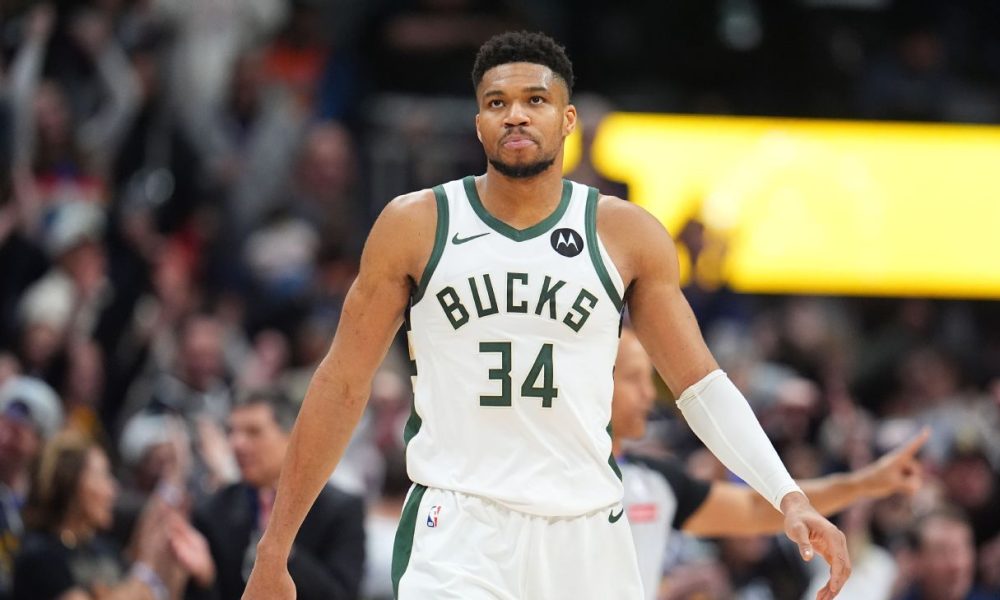 Bucks keep Giannis, who alludes to not leaving