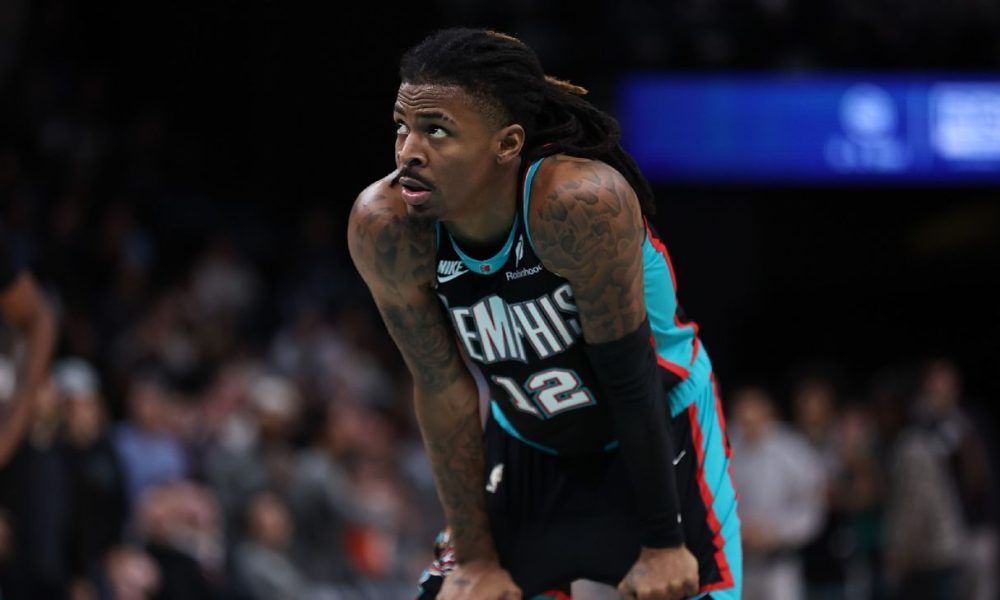 Grizz keep Morant amid lukewarm trade market