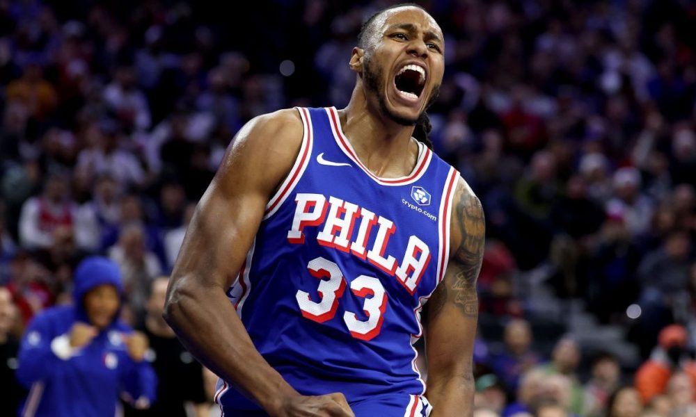 Sources: 76ers set new deal for Walker, add Payne