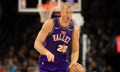 Spurs signing vet center Plumlee to 10-day deal