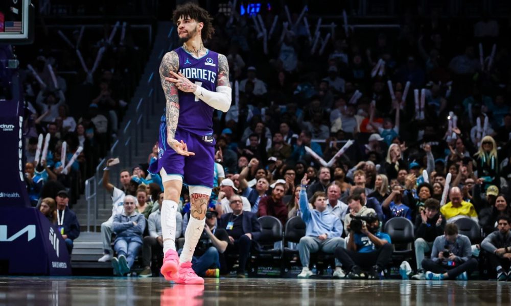 Hornets' Ball OK to play day after car accident