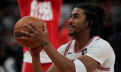 Bulls' Ivey to miss at least 2 weeks with sore knee