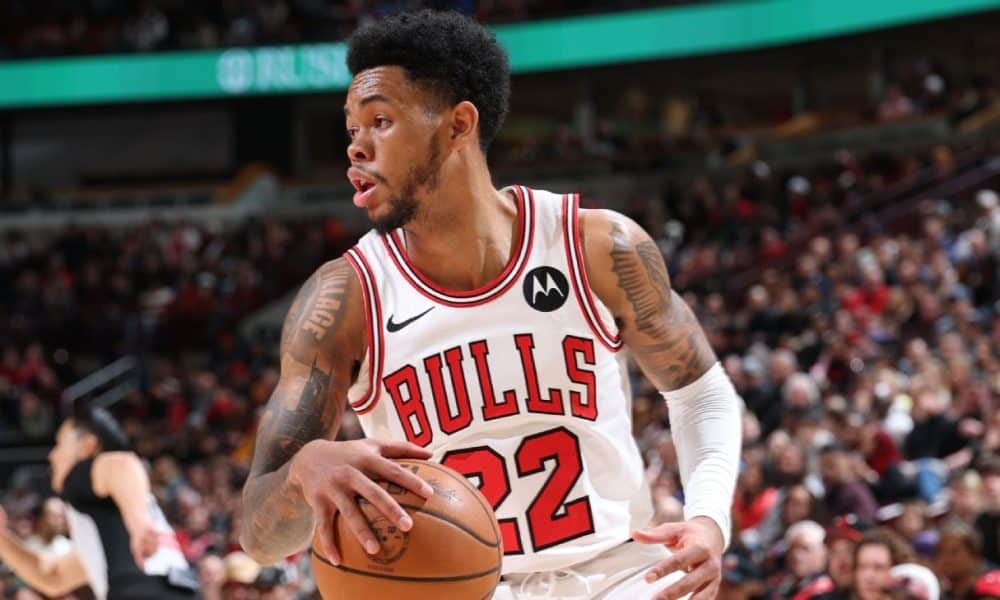 Bulls' Simons to have imaging on injured wrist